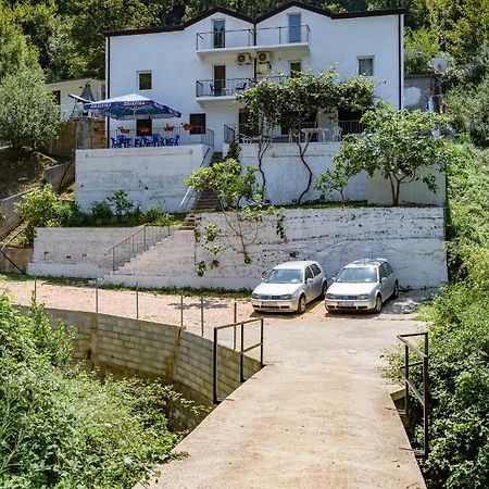 Apartments Ljujic Kruče エクステリア 写真