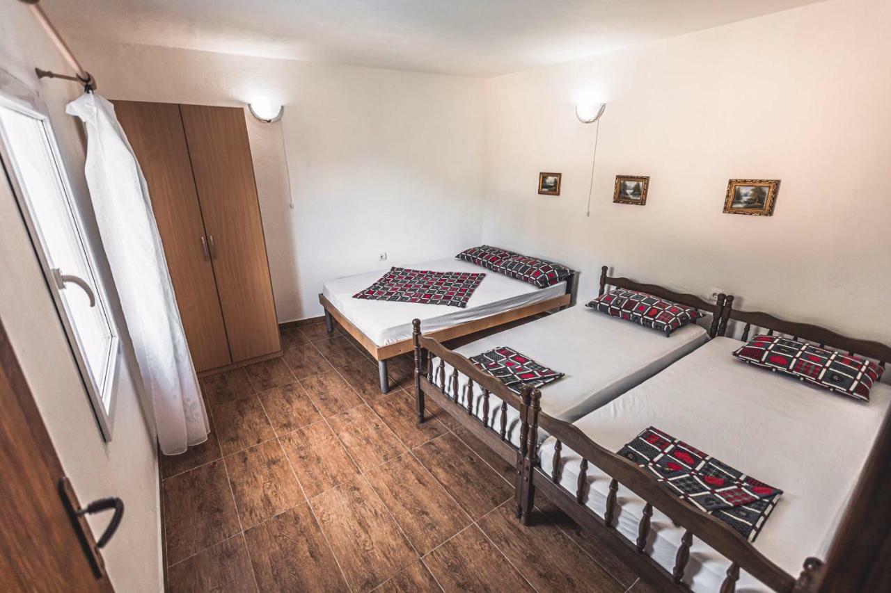 Apartments Ljujic Kruče エクステリア 写真